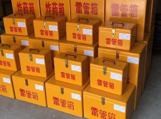 玄武玻璃钢雷管箱的使用寿命一般是多少？